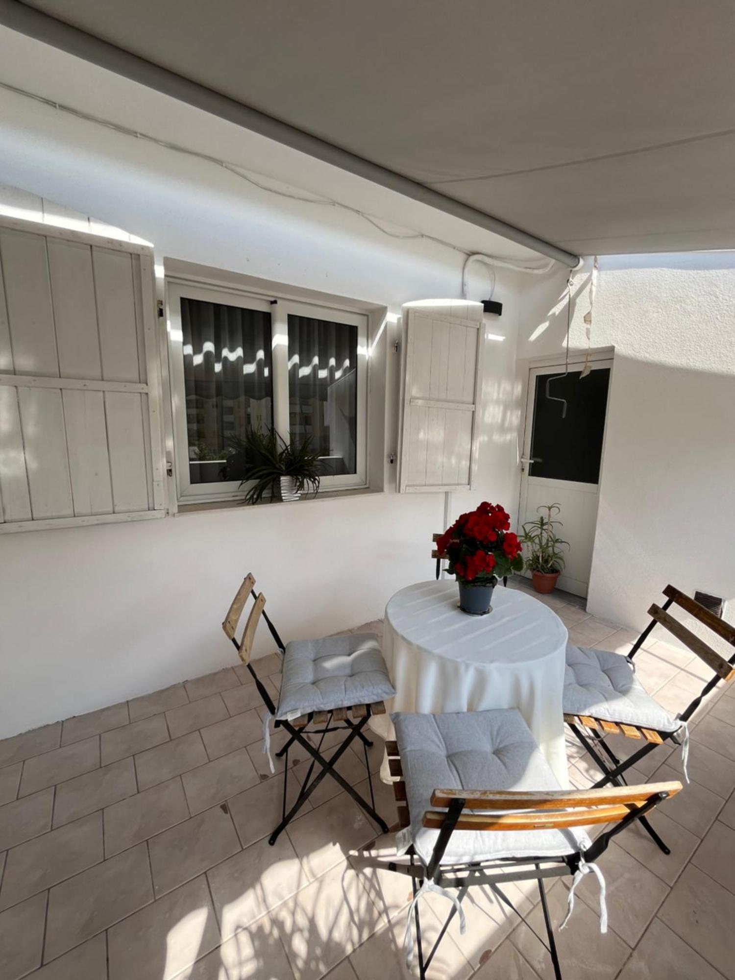 Iljazi'S Apartaments Vlorë Exterior foto